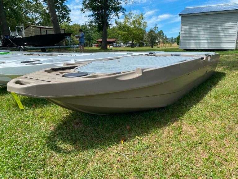 Milha Lite Skiff image