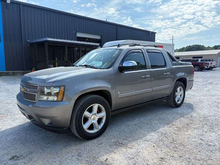 2007 Chevrolet Avalanche LTZ image