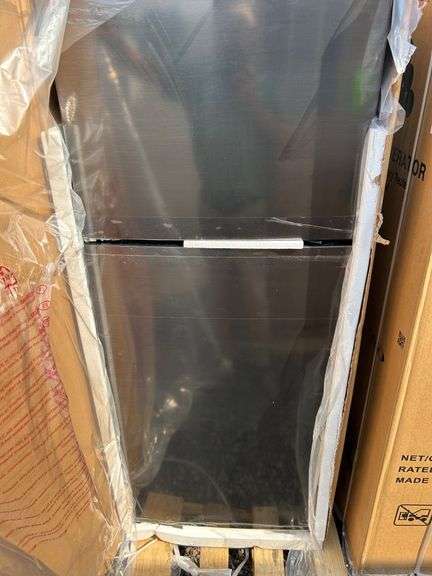 Cannon 12V DC RV Refridgerator image