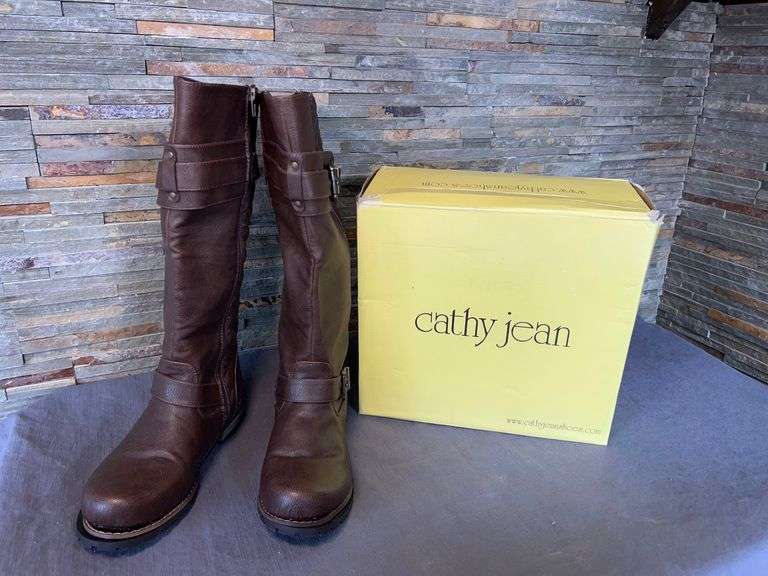 Cathy Jean Boots with Box image