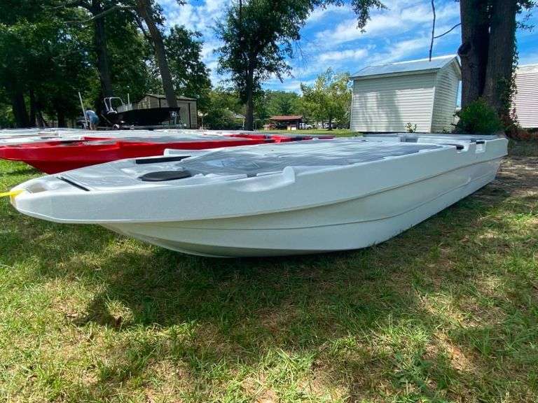 Milha Lite Skiff image