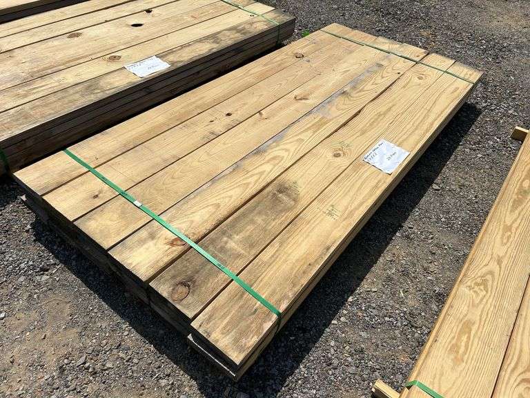 Stack- Southern Yellow Pine 2"x8"x8', 24 Pieces image