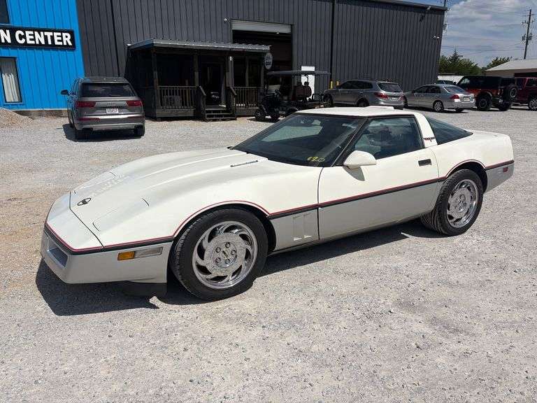 1987 Chevrolet Corvette image