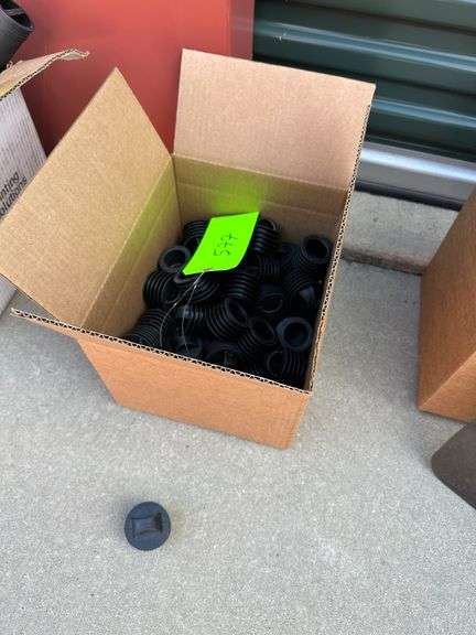 Lot- Kayak Scupper Plugs image