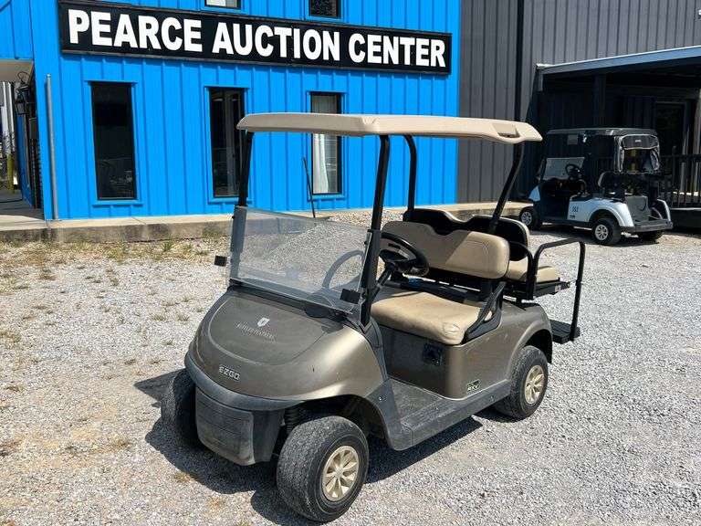 2020 EZ-GO RXV Elite Electric Golf Cart with Charger image