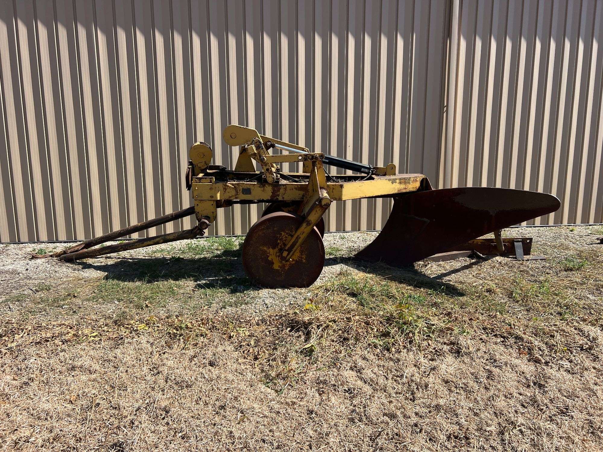 PLOW French Ring13号 Vulcan_moldboard_plow_share_f7
