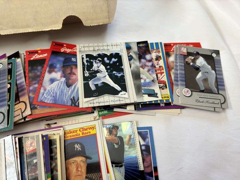 Large Lot of New York Yankees Baseball Cards