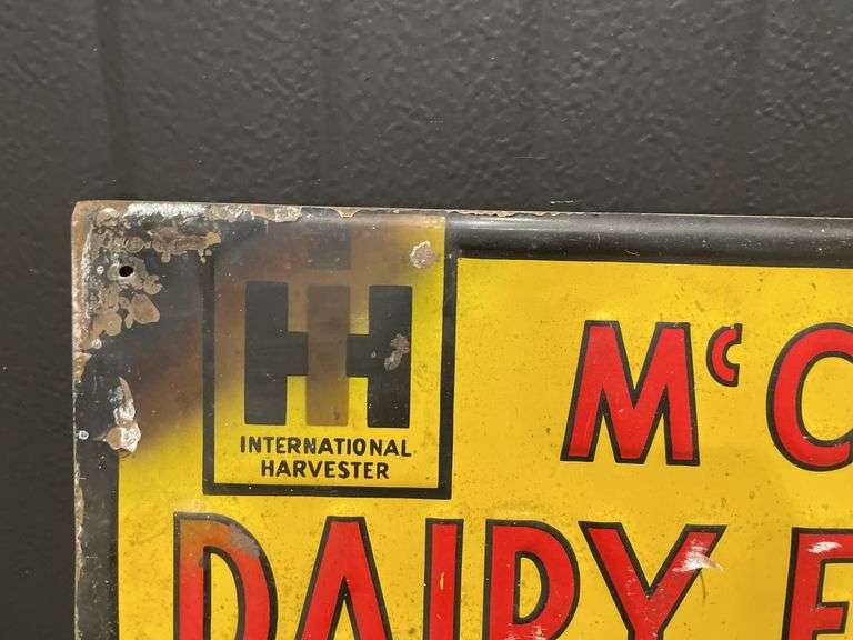 IH McCormick Dairy Equipment SST Sign