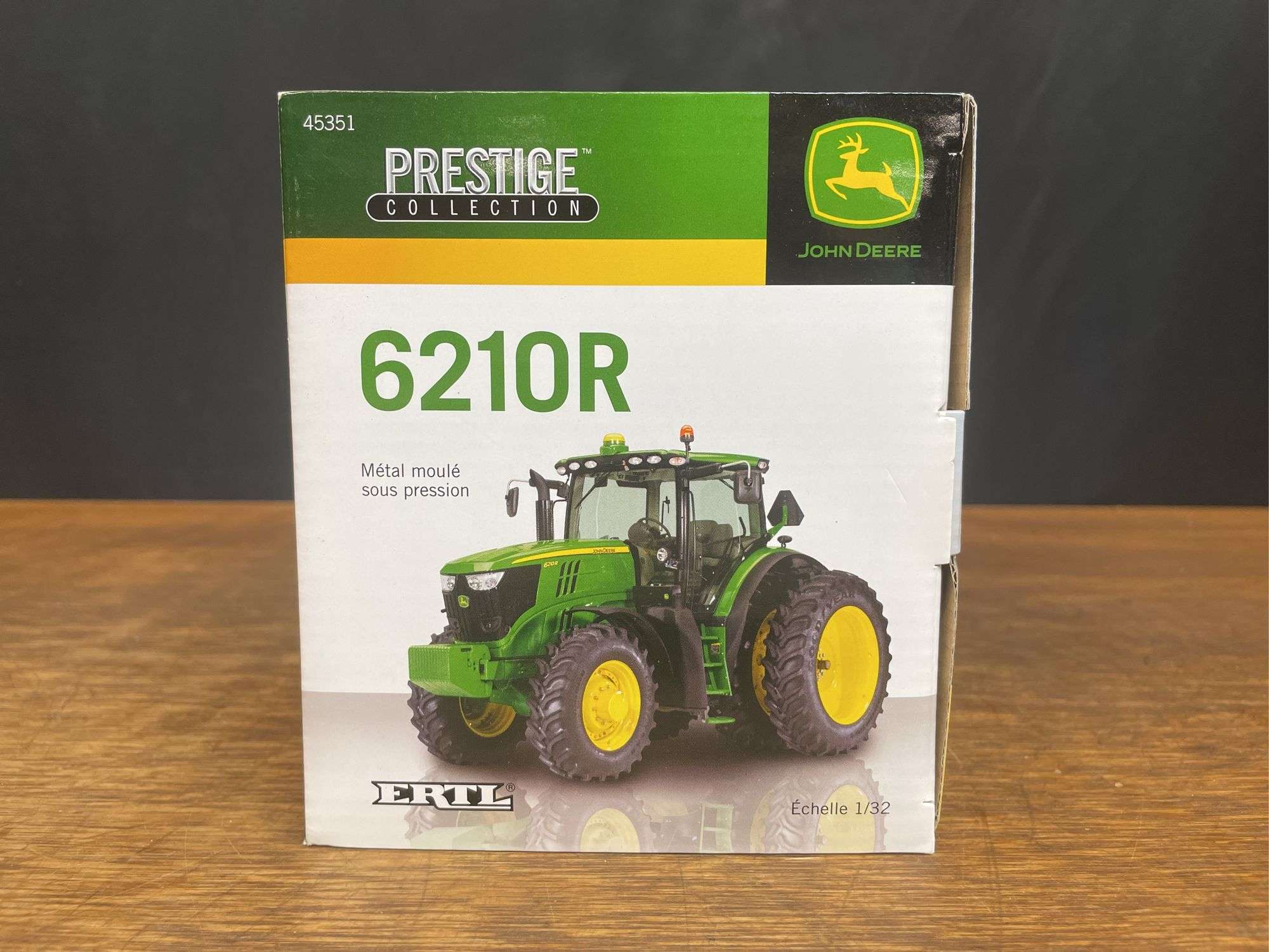 ミニカー Wiking1/32 John Deere 6210R Wiking1/32 John Deere 6210R