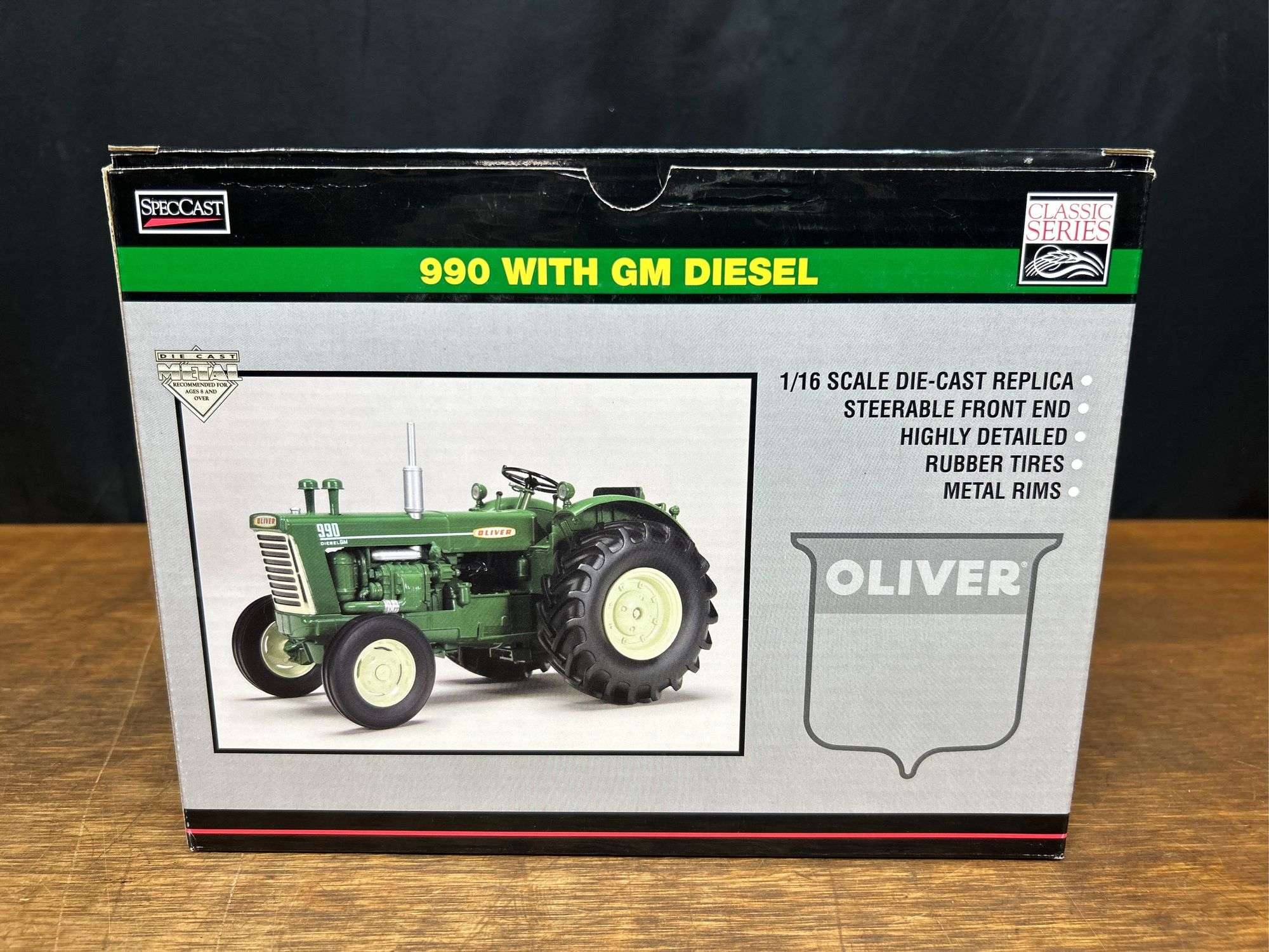 1/16 Oliver 990 2009 HPOCA NIB SC - Aumann Auctions, Inc.