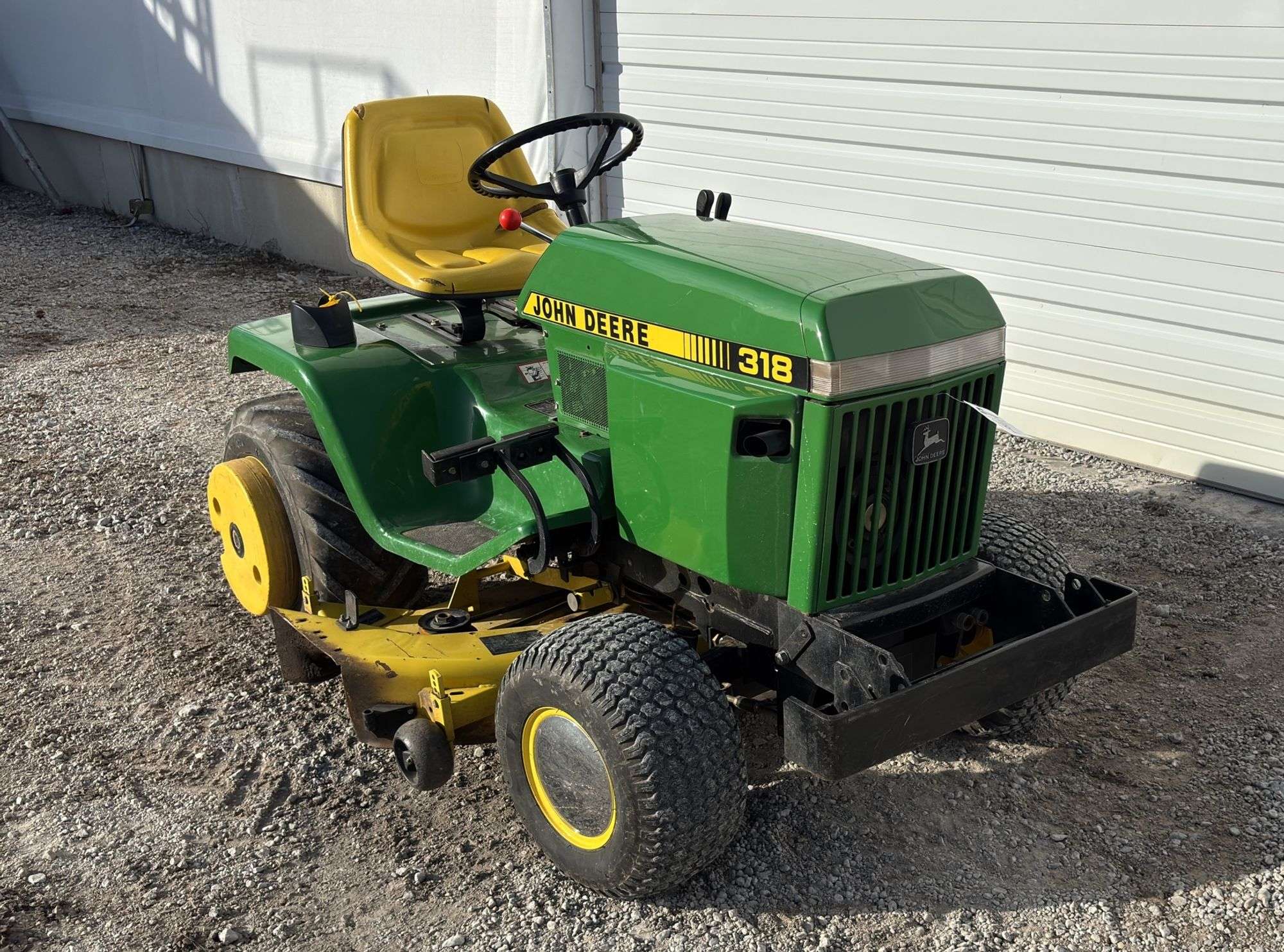 jon415 John Deere 318 Lawn and Garden Tractor - Aumann Auctions, Inc.