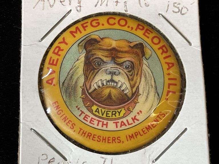 Avery Mfg. Co. Button