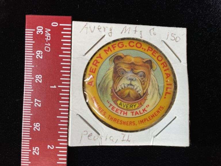 Avery Mfg. Co. Button