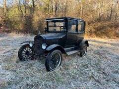 1924 Ford Model T Sedan