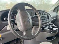 2006 Ford E450 Box Truck