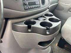 2006 Ford E450 Box Truck
