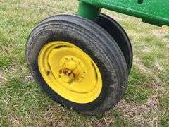 John Deere Unstyled Model B