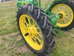 John Deere Unstyled Model B