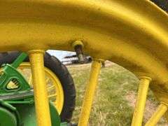 John Deere Unstyled Model B