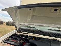 2006 Ford E450 Box Truck