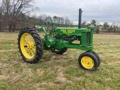 John Deere Unstyled Model B