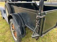 1919 Ford Model T Truck