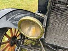 1919 Ford Model T Truck
