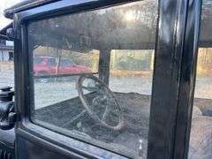 1924 Ford Model T Sedan