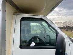 2006 Ford E450 Box Truck