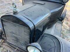 1924 Ford Model T Sedan
