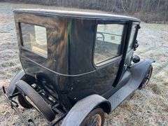 1924 Ford Model T Sedan