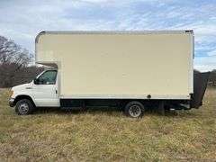 2006 Ford E450 Box Truck