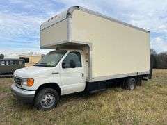 2006 Ford E450 Box Truck