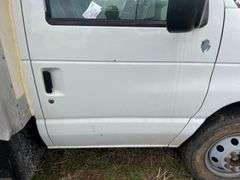 2006 Ford E450 Box Truck