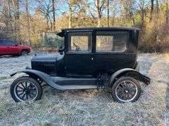 1924 Ford Model T Sedan