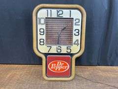 Dr. Pepper Lighted Clock