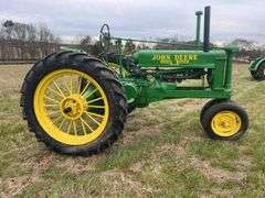 John Deere Unstyled Model B