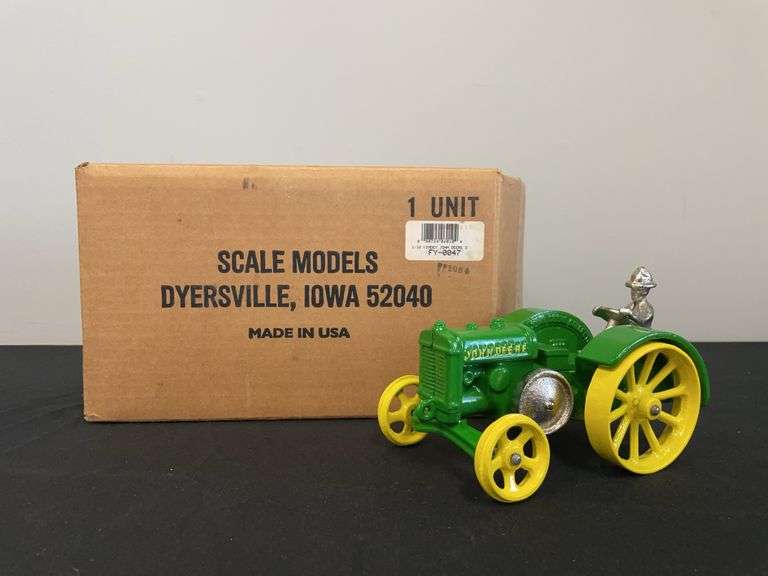 1/16 John Deere D 1999 Vindex NIB SM image