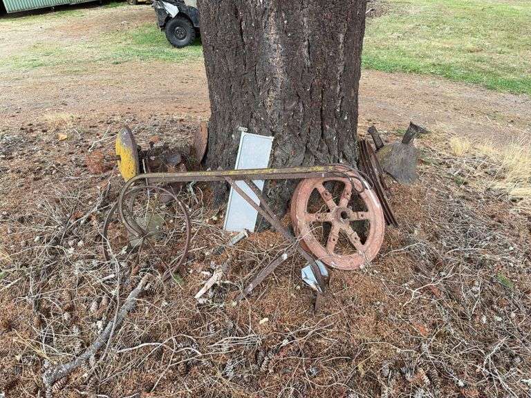 Miscellaneous Metal image