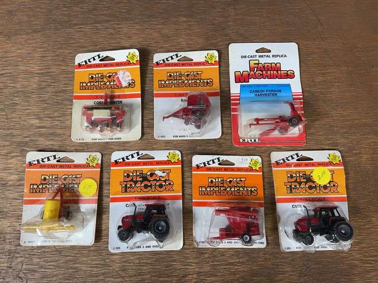 (7) 1/64 Case International Farm Equipment Ertl image