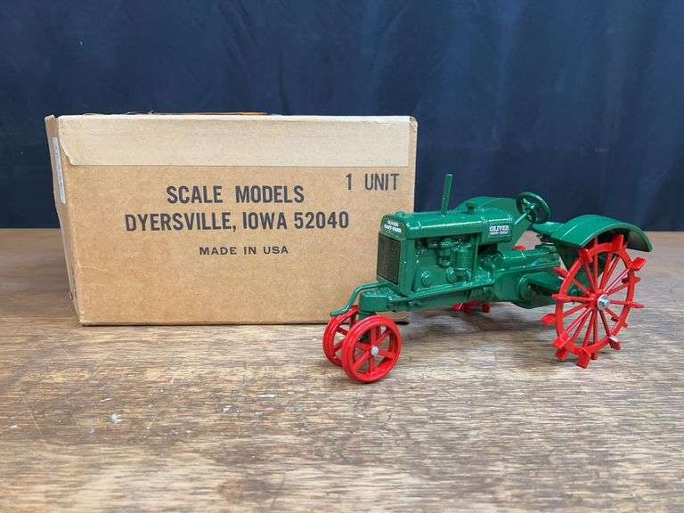 1/16 Oliver Hart-Parr 18-27 NIB SM image