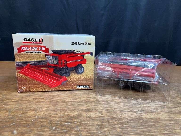 1/64 Case-IH 9120 Combine 2009 Farm Show NIB Ertl image