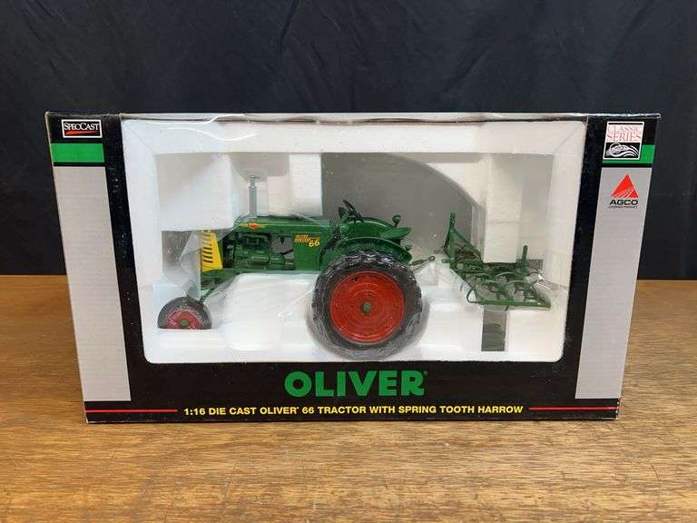 1/16 Oliver 66 w/Harrow 2008 TTT NIB SC image