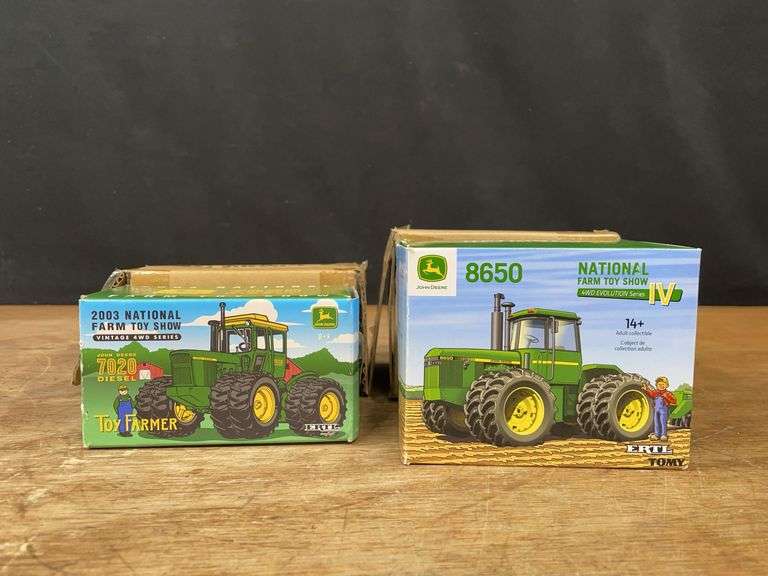 (2) 1/64 John Deere 7020 + 8650 NFTS NIB Ertl image