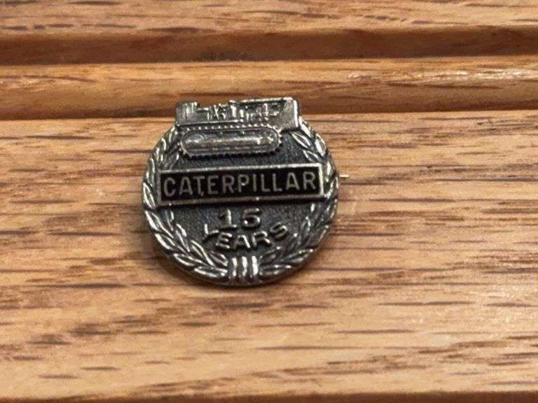 Caterpillar 15 Year Service Pin image