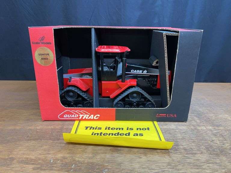1/16 Case-IH Quadtrac Signature Edition NIB SM image