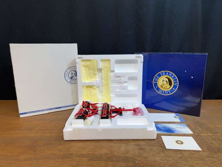 1/12 IH Disc NIB Franklin Mint image