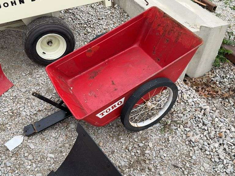 Toro Lawn Cart image