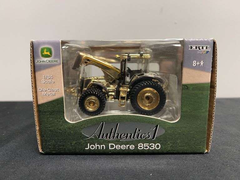 1/64 John Deere 8530 Gold Authentics NIB Ertl image