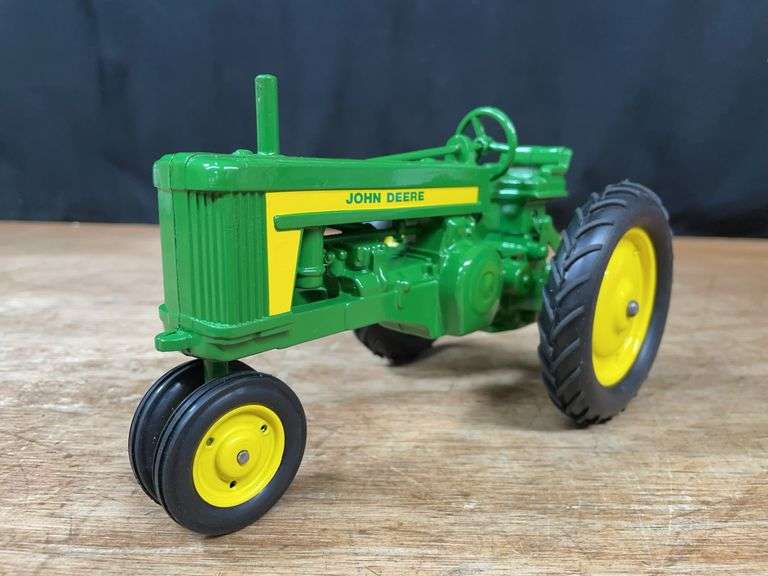 1/16 John Deere 620 Ertl image